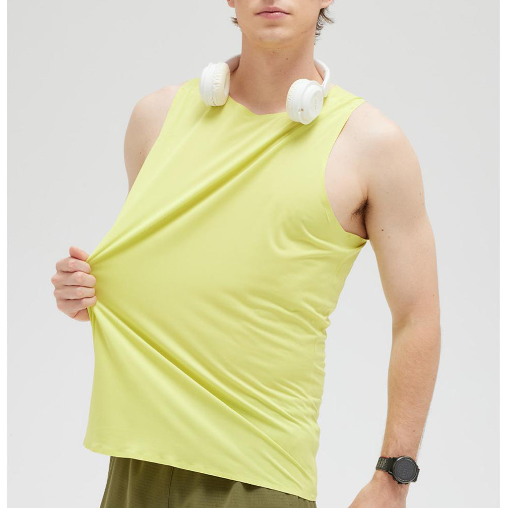 MotionFlow Seamless Running Vest